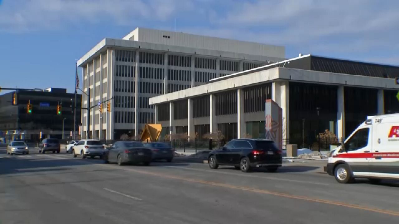 Morelle continues fight against ICE cells in Rochester