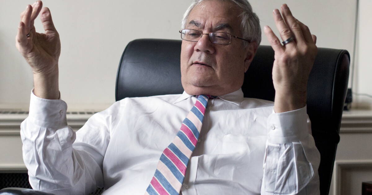 Sure, Barney Frank could be ‘really acerbic’ to reporters. But he was never anti-media.